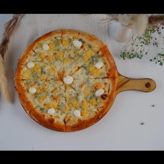 Пицца "Четыре сыра"