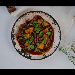 Телятина с картофелем