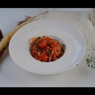 Спагетти с креветками 