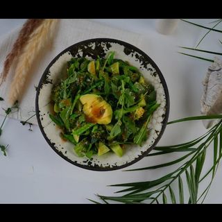 Зеленый салат 