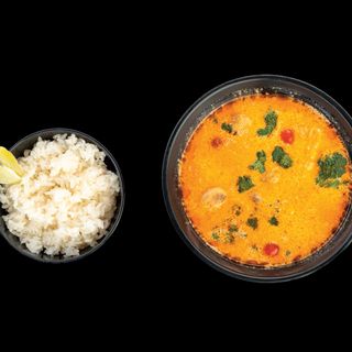 Том Ям с курицей