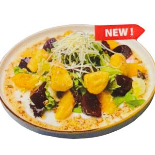 Салат из свеклы с апельсином и теплой моцареллой