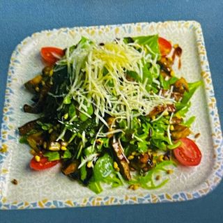 Теплый салат с телятиной