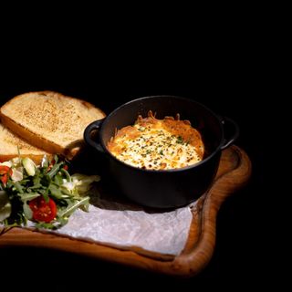 Жульен с курицей в горшочке