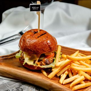 Чизбургер с говядиной от шефа