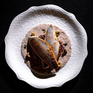 Сибас в сливочном соусе