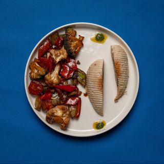 Куриное филе с овощами