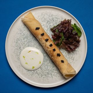 Блинчики с лососем