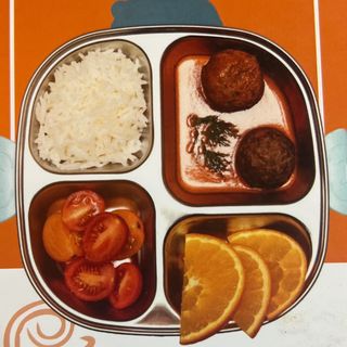 Фрикадельки с рисом