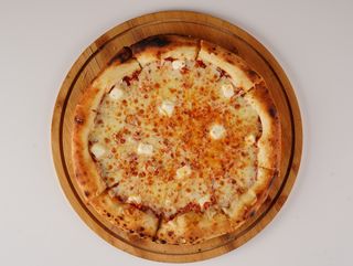 Пицца 3 сыра