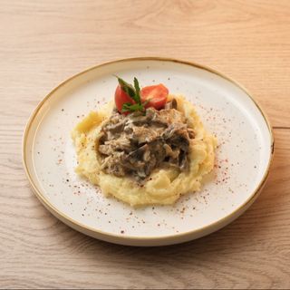 Бефстроганов из телятины