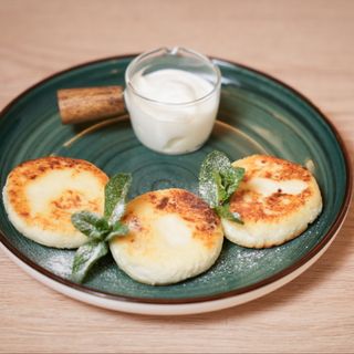 Фирменные сырники