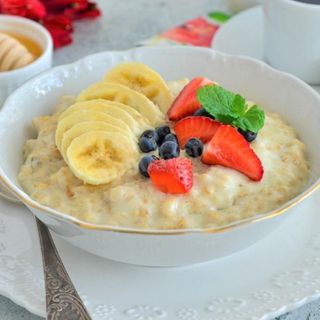 Овсяная каша с бананом