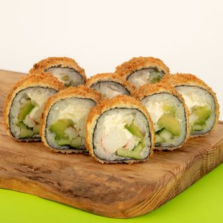 Жаренный ролл с крабом