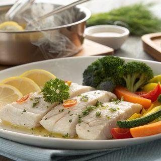 Форель на пару с овощами