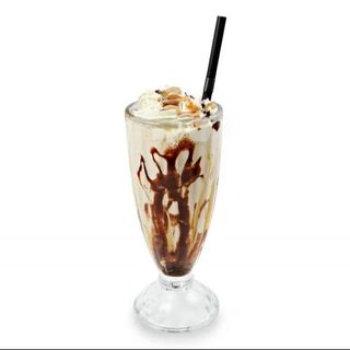 Коктейль сникерс ( 380мл)