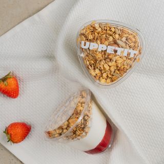 Крем гранола с клубникой (160г)