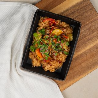 Курица с рисом и овощами ВОК (260г)