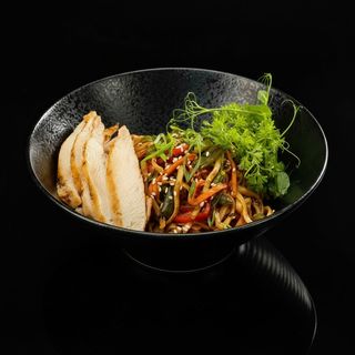 Удон с морепродуктами (300г)