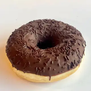 Донат шоколадный