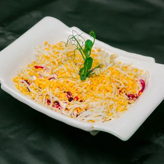 Сельдь под шубой (200г)