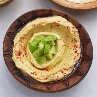 Хумус с авокадо (200г)