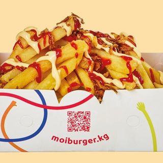 Картофель с жареным луком.