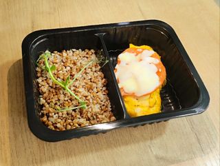 Индейка запечённая под сыром и помидорами с гречкой