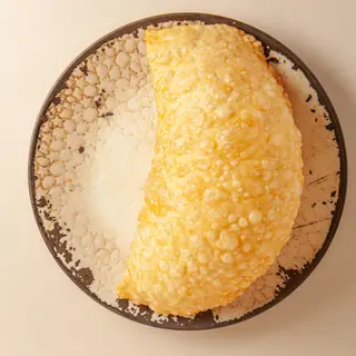 Чебурек с сыром (140 г)