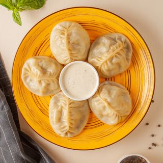 Манты с мясом (1 порция)