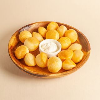 Боорсок с каймаком