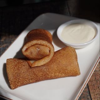 Блины с творогом и сметаной(200г)