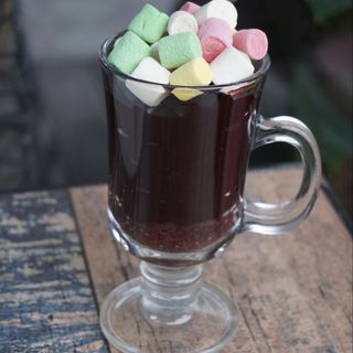 Горячий шоколад с маршмеллоу 