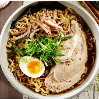 Рамён с курицой острый