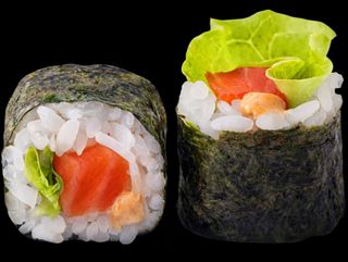 Сяке спайси ролл  8 шт