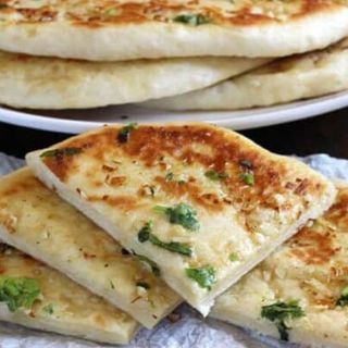 Cheese naan