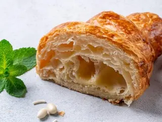 Круассан с сыром