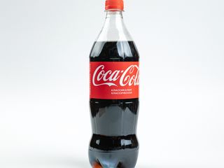Coca-Cola M (1 л.)