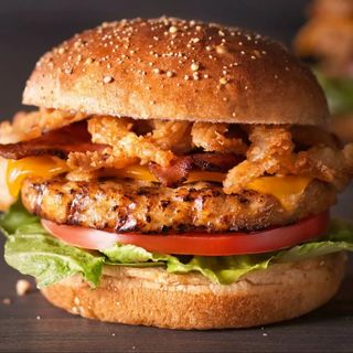 Гамбурегр Куриный