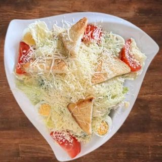 Салат Цезарь (250г)