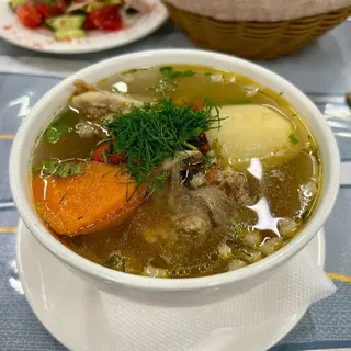 Говяжий суп (350г)