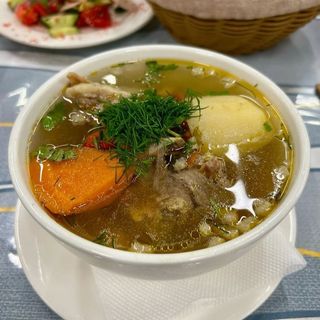 Говяжий суп (350г)