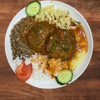 Котлета со сложным гарниром 1шт (320г)