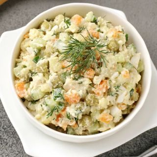 Оливье с курицей 200 гр