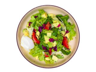 Салат с киноа (300 гр)