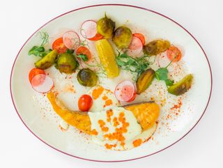 Сёмга под сливочно икорным соусом (330гр)