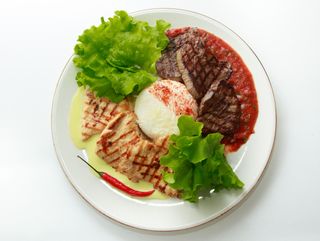 Красно Белое