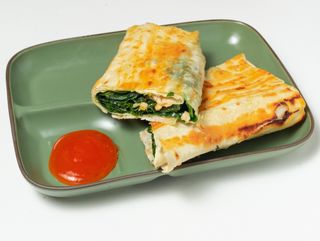 Закуска Семга Шпинат ( 220гр )