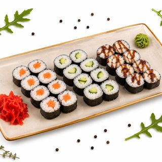 Мини роллы с огурцом (8 шт) (120г)
