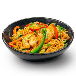 Кудрявая лапша с креветками